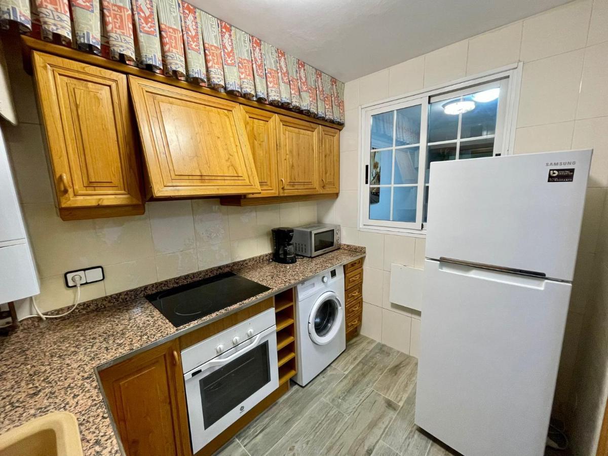 For A Stay Santillana Plaza Салоу Екстериор снимка